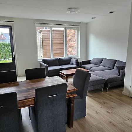 Oosterhout Holiday home *
