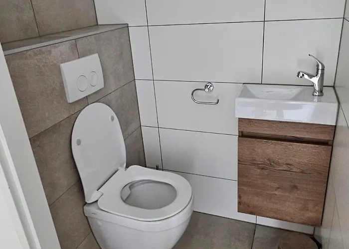 Oosterhout * Den Hout